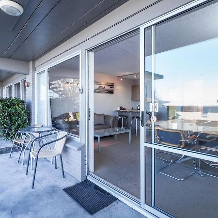 Twin Peaks Lakeside Inn Lago Lago Taupo Exterior foto