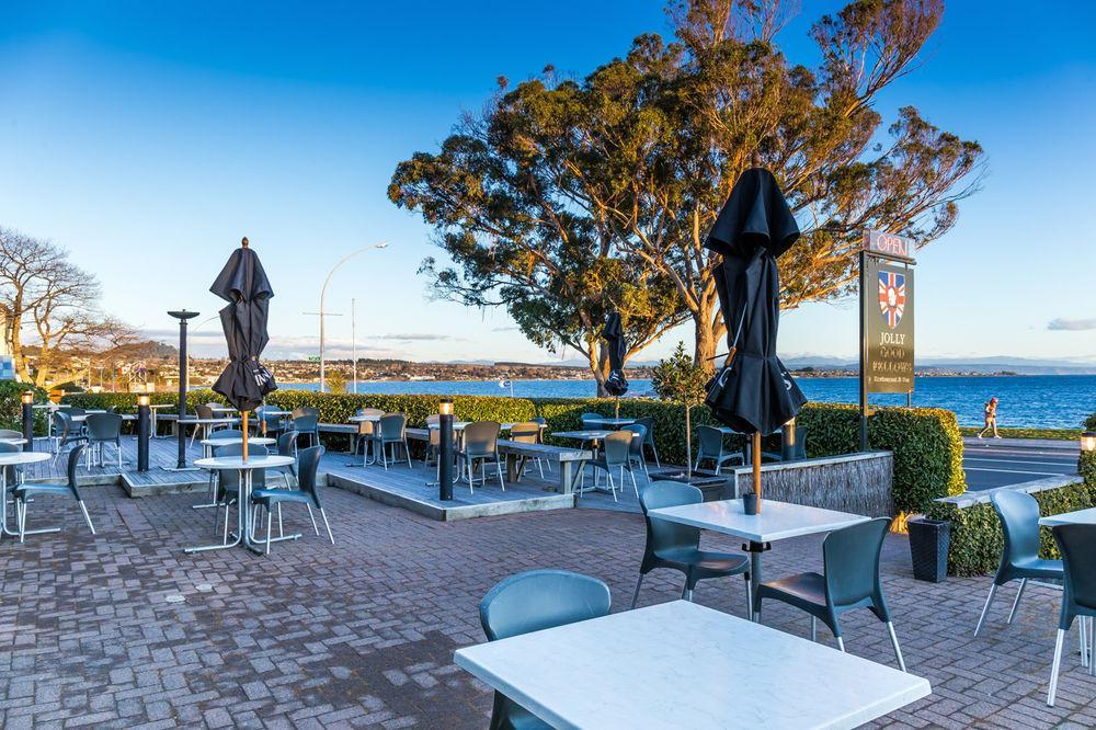 Twin Peaks Lakeside Inn Lago Lago Taupo Exterior foto