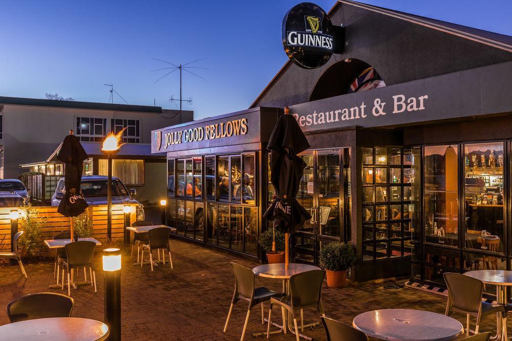 Twin Peaks Lakeside Inn Lago Lago Taupo Exterior foto